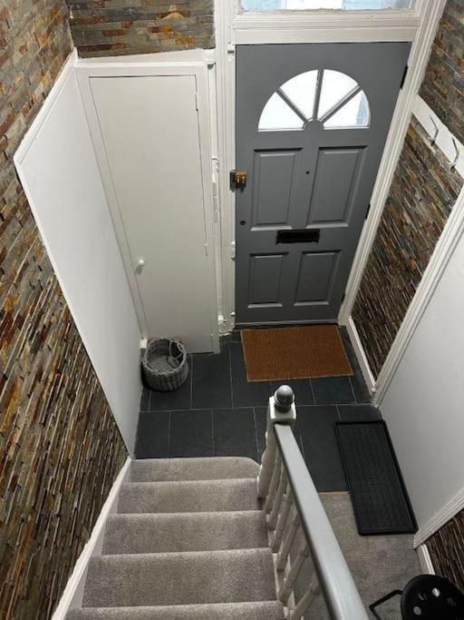 High Wycombe Centre- 2 Bed Flat Exterior foto